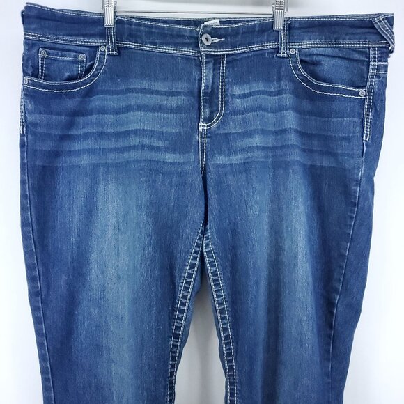 Maurices Bootcut Denim Jeans Women's Size 24 Short - Picture 4 of 7